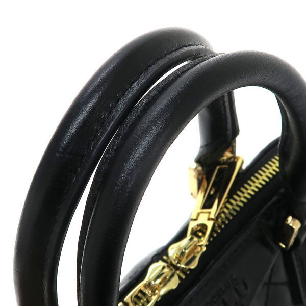 shoulder bag rear view