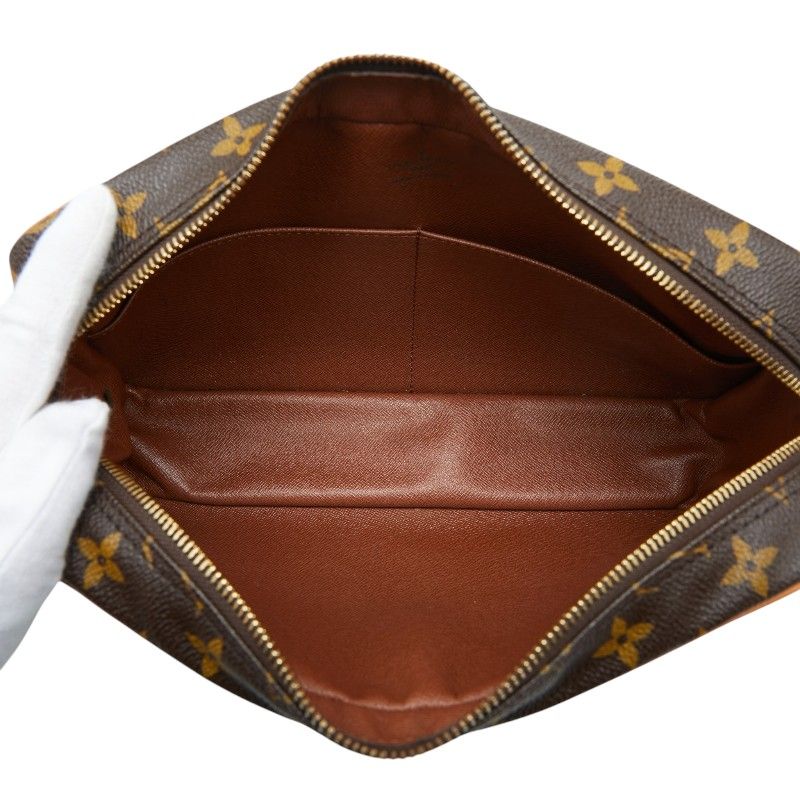 louis vuitton m51845 pouch / clutch functional details