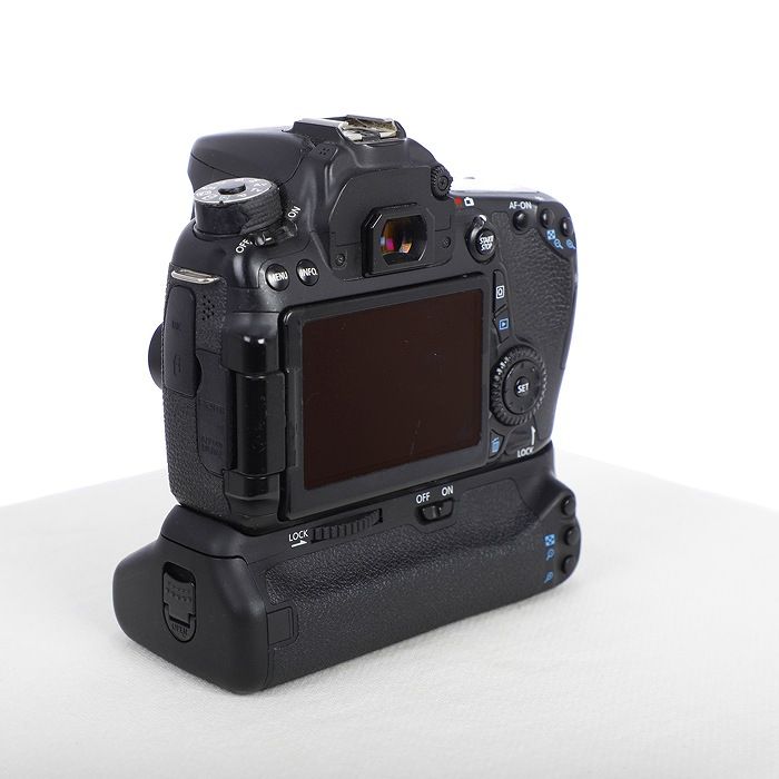canon eos-70d camera side view