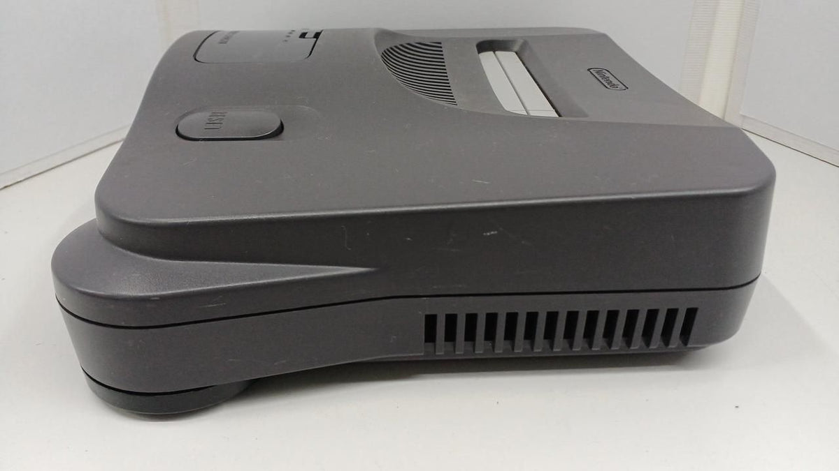 nintendo nus-001 video game console condition details