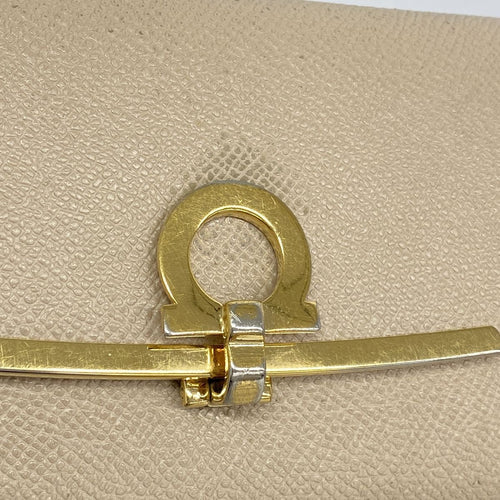 salvatore ferragamo beige wallet markings and labels