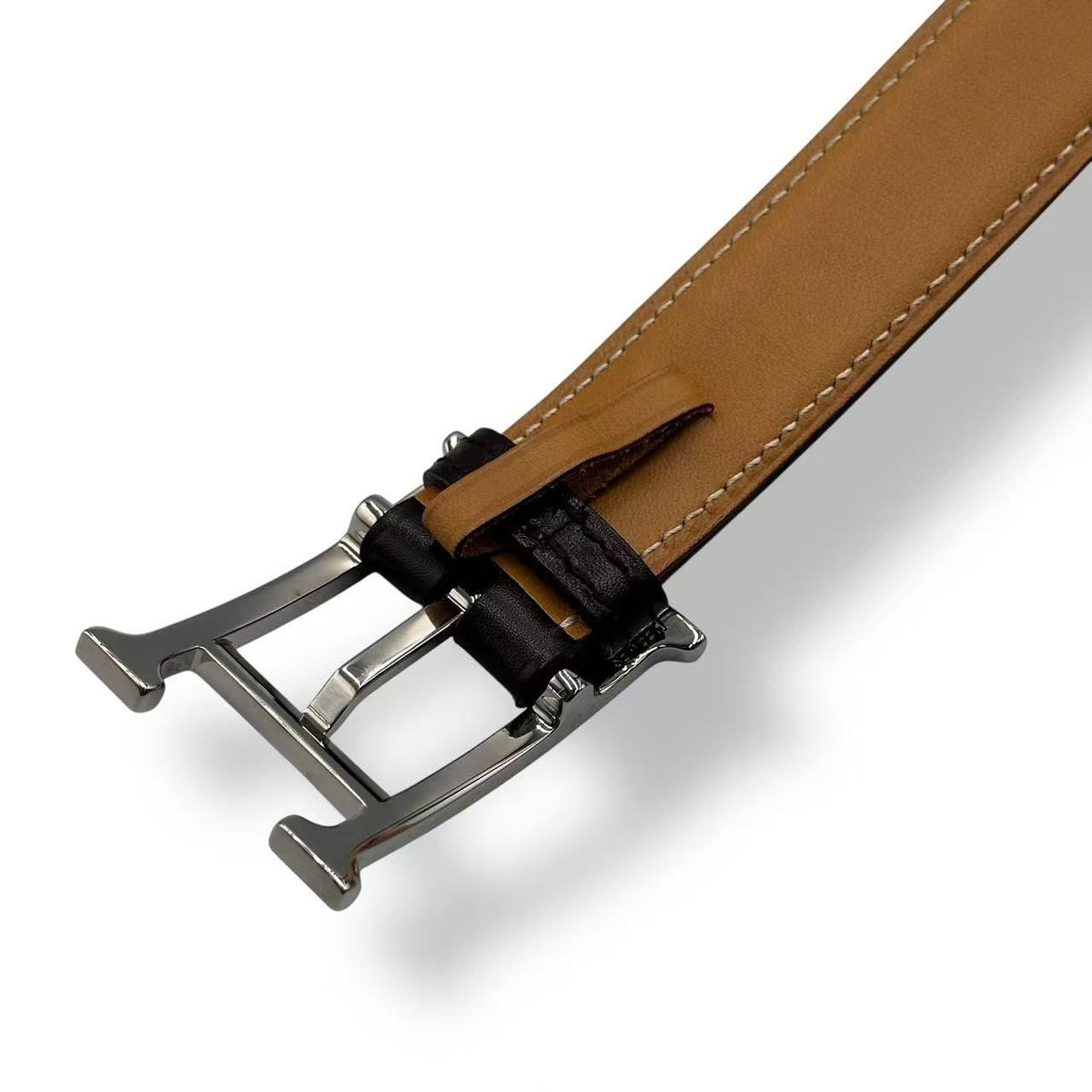 hermes belt rear view