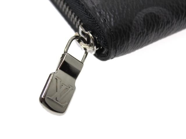 louis vuitton m81662 coin purse rear view