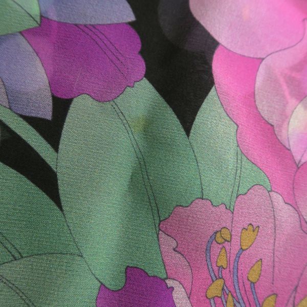 leonard 011093b scarf side view