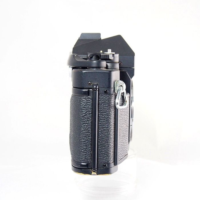 canon f-1 camera side view