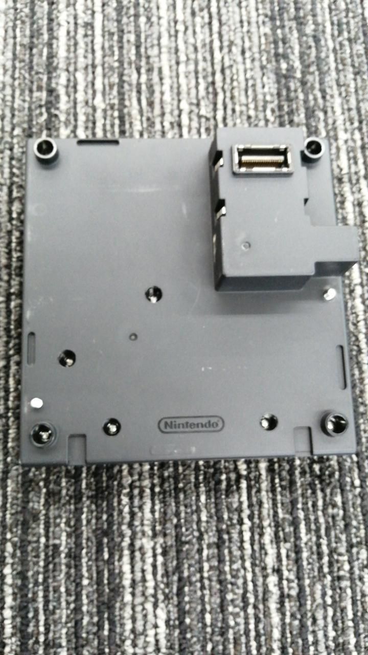 nintendo dol-001 video game console markings and labels