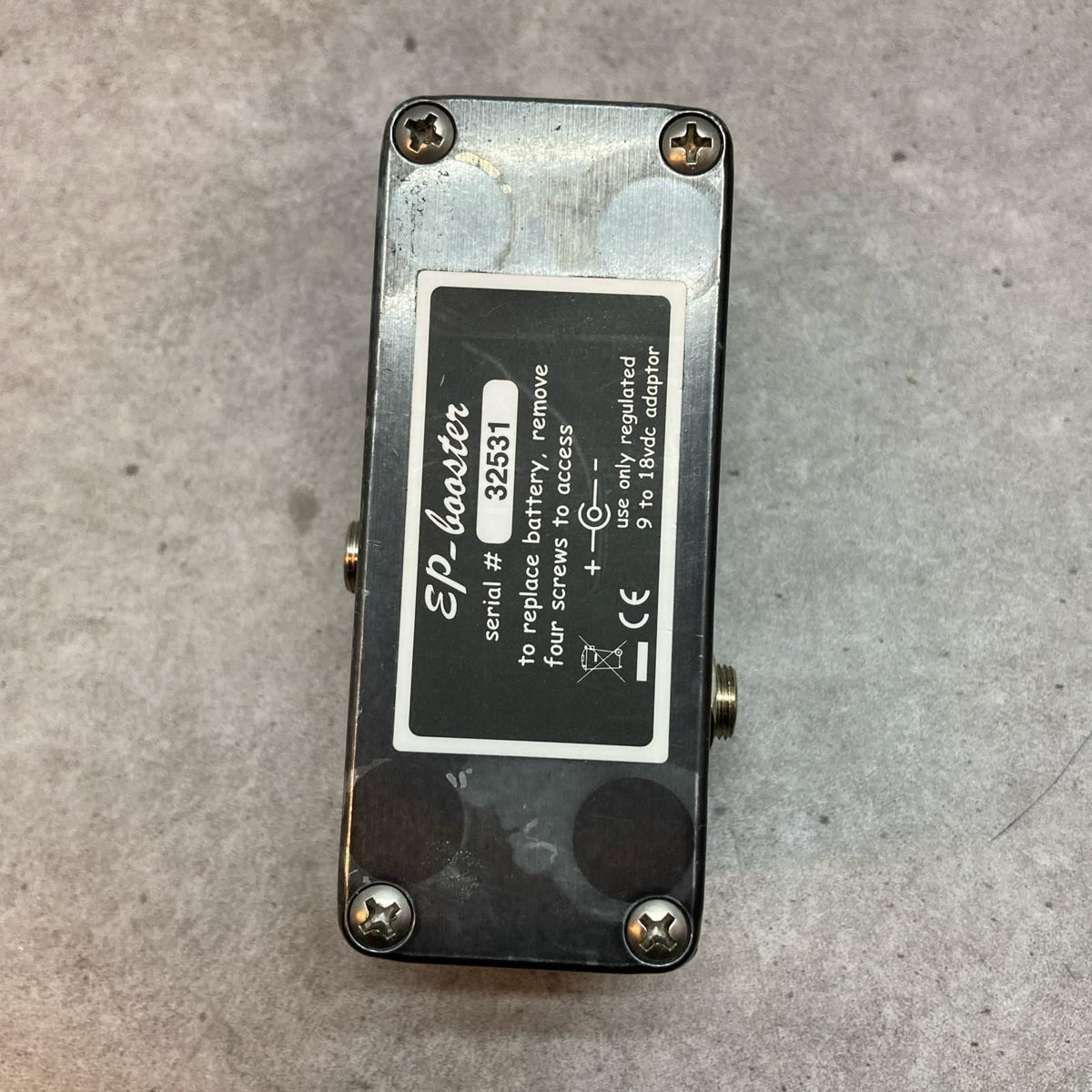 guitar effector front view