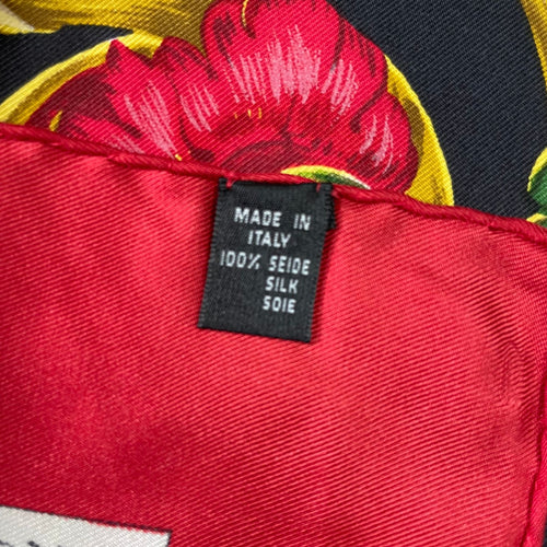 loewe scarf interior details