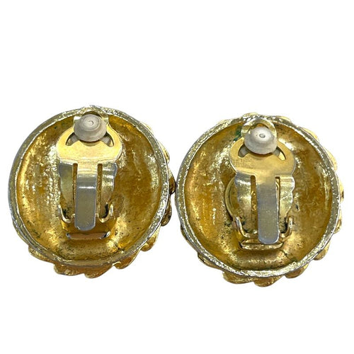 chanel earrings front view