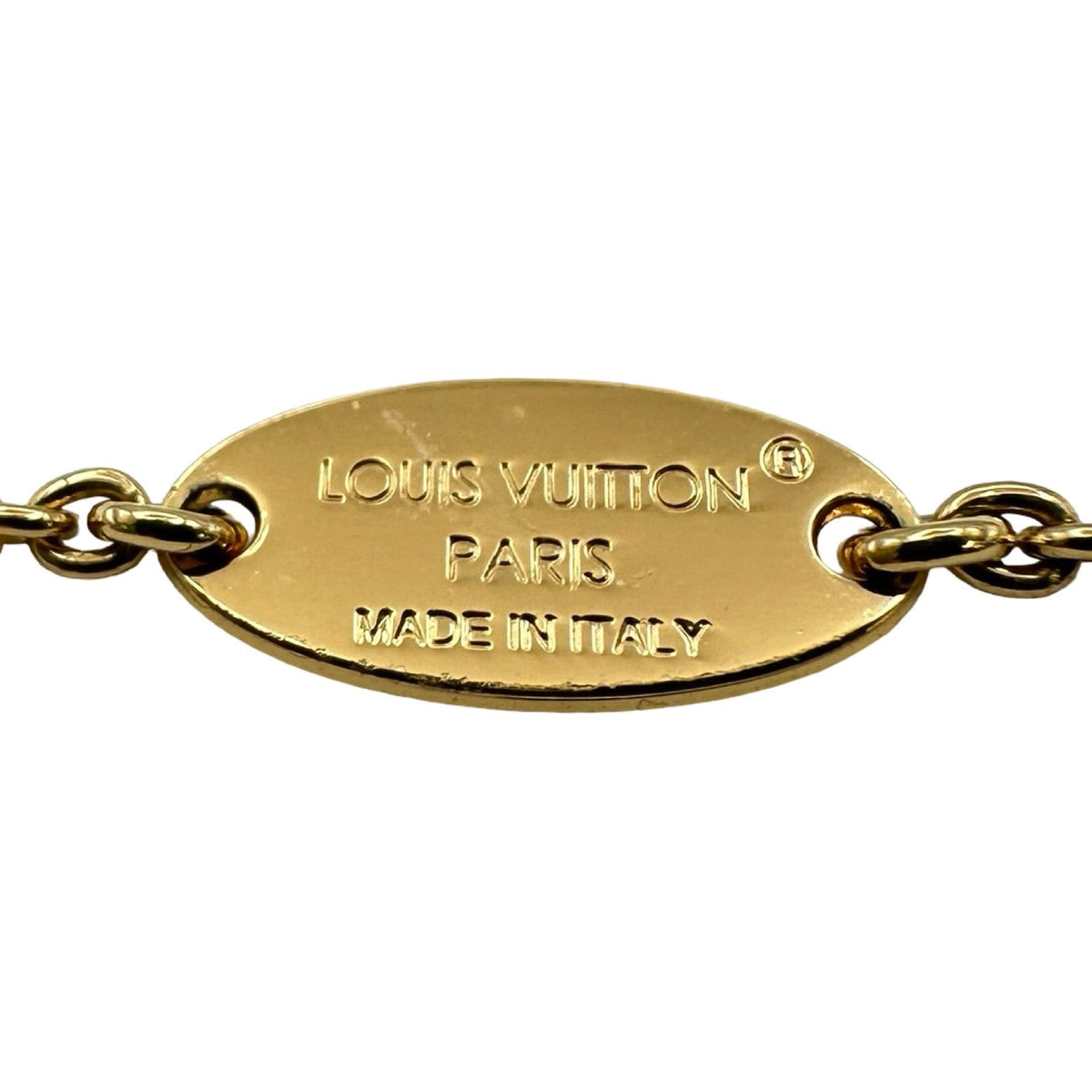 louis vuitton necklace accessories included