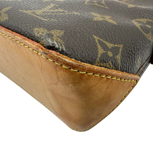 louis vuitton m51240 shoulder bag markings and labels