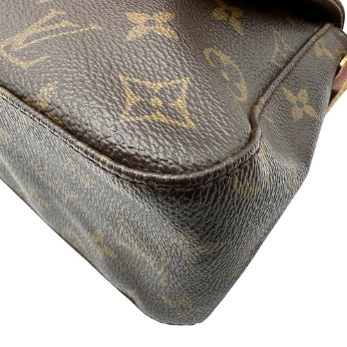 louis vuitton m51147 shoulder bag interior details