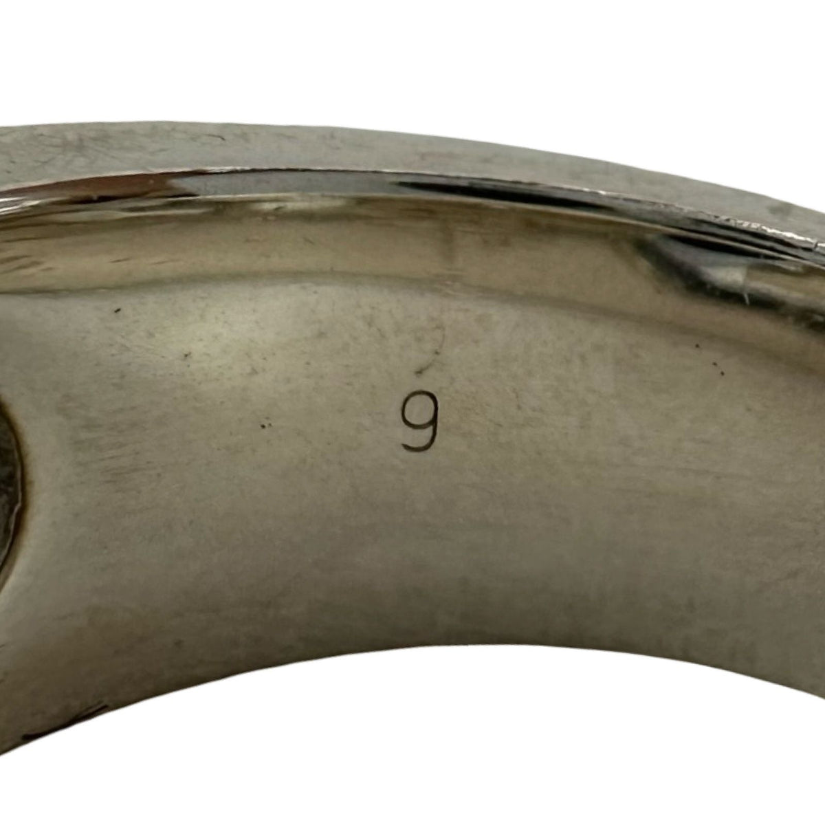 gucci ring markings and labels