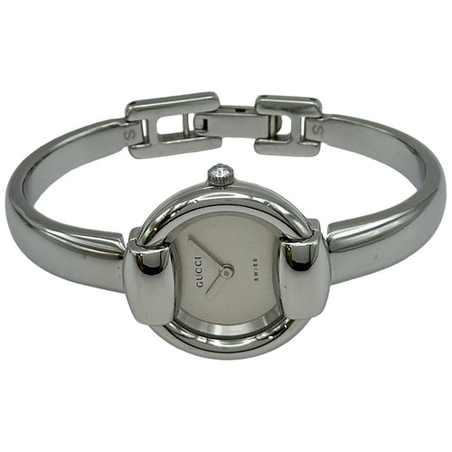 gucci bracelet accessories included