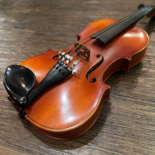 suzuki no.220 string instrument front view