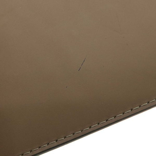 louis vuitton pouch / clutch rear view