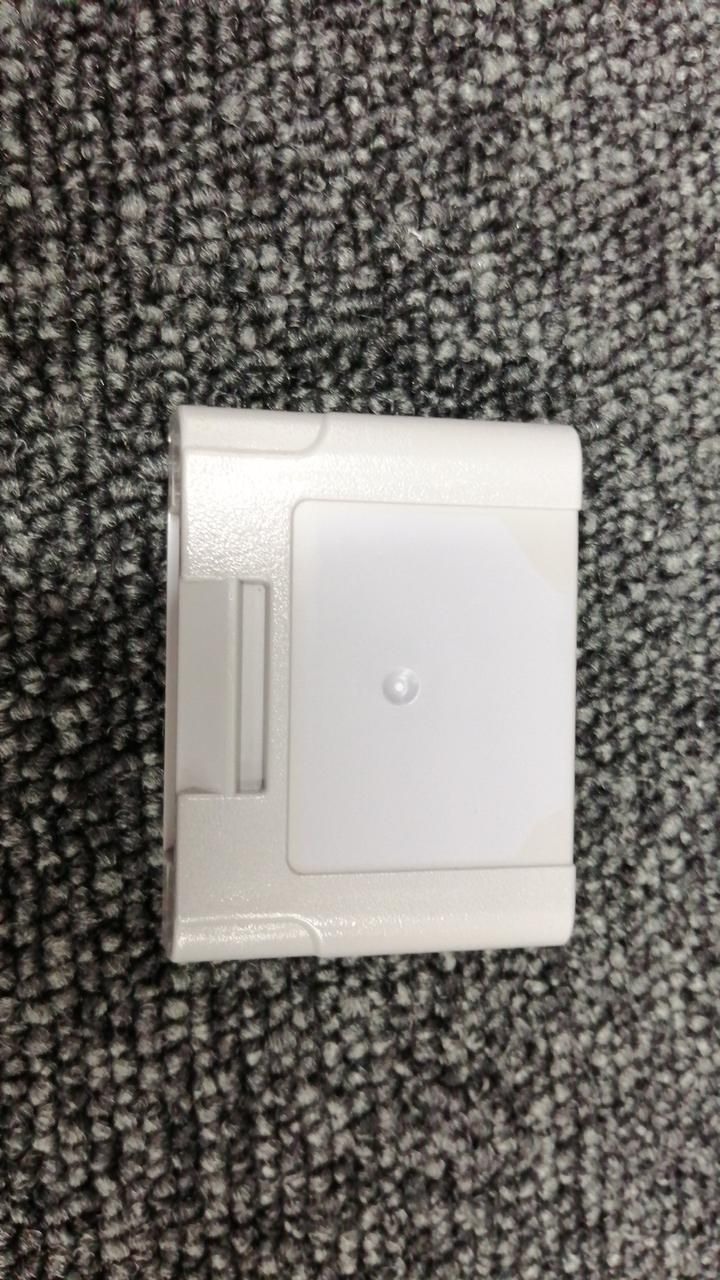 nintendo nus-001 video game console markings and labels