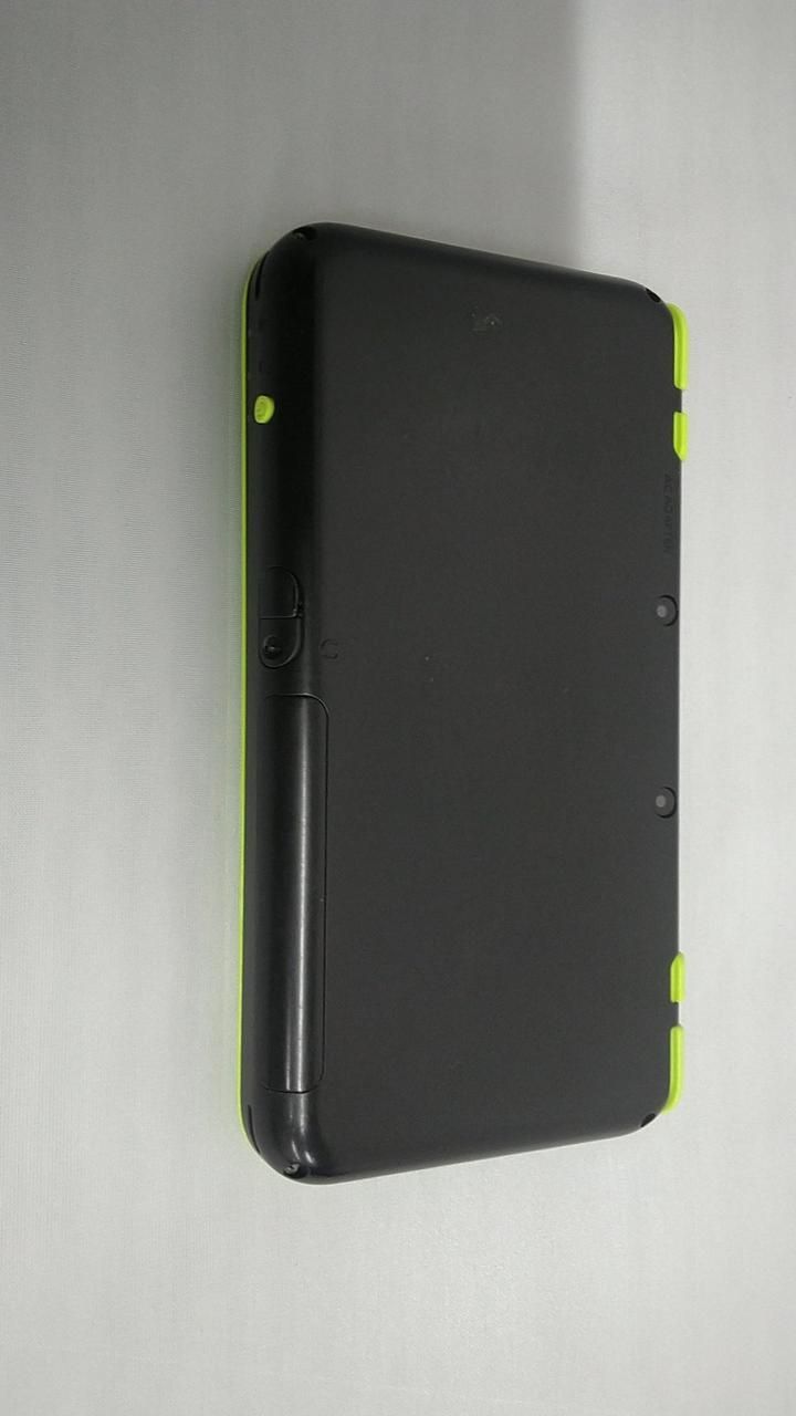nintendo jan-001 handheld console side view