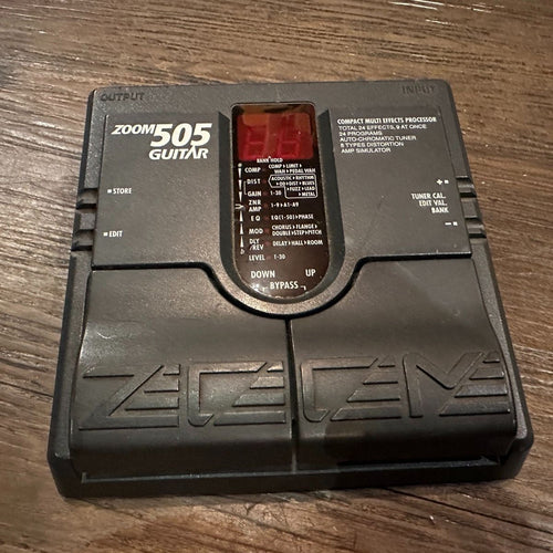 zoom effects pedal front view