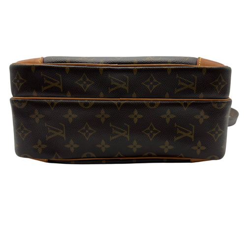 louis vuitton m45244 shoulder bag functional details