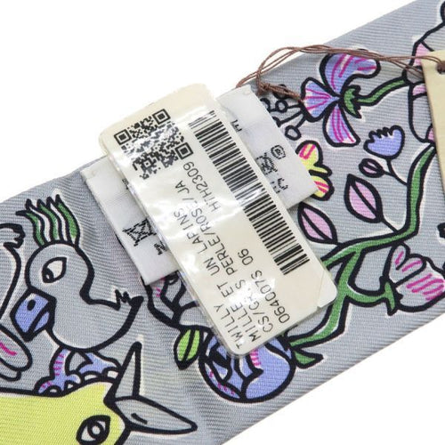 hermes 006466f scarf markings and labels