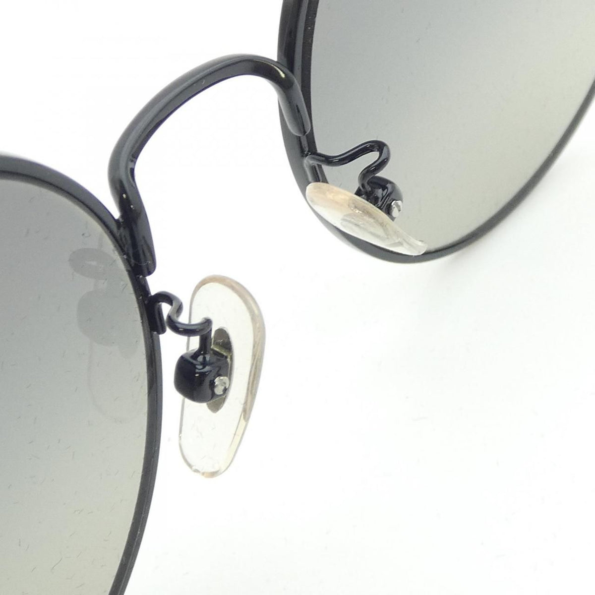 ray ban eyewear accessories included