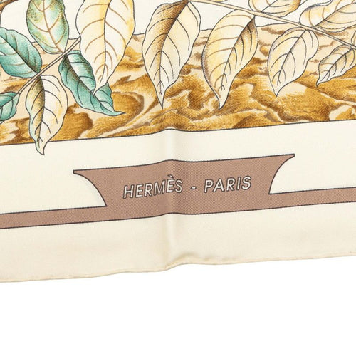 hermes beige scarf accessories included