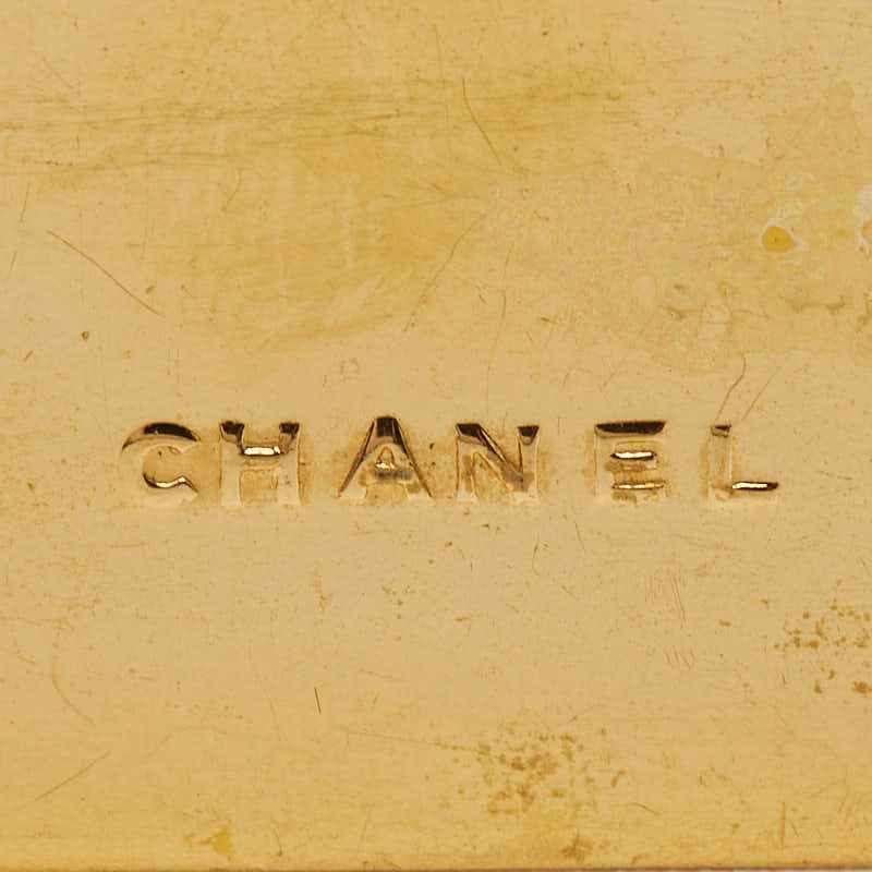 chanel brooch rear view