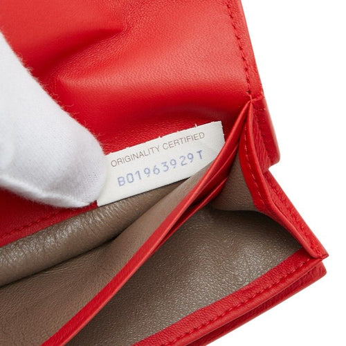 bottega veneta wallet markings and labels