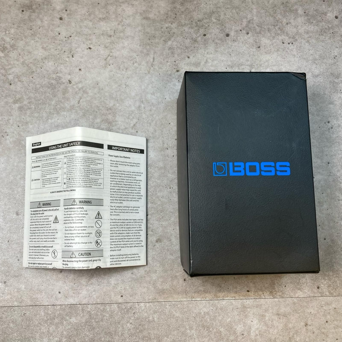 boss mt-2w guitar effector rear view