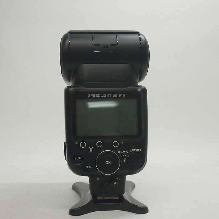 nikon sb-910 camera side view
