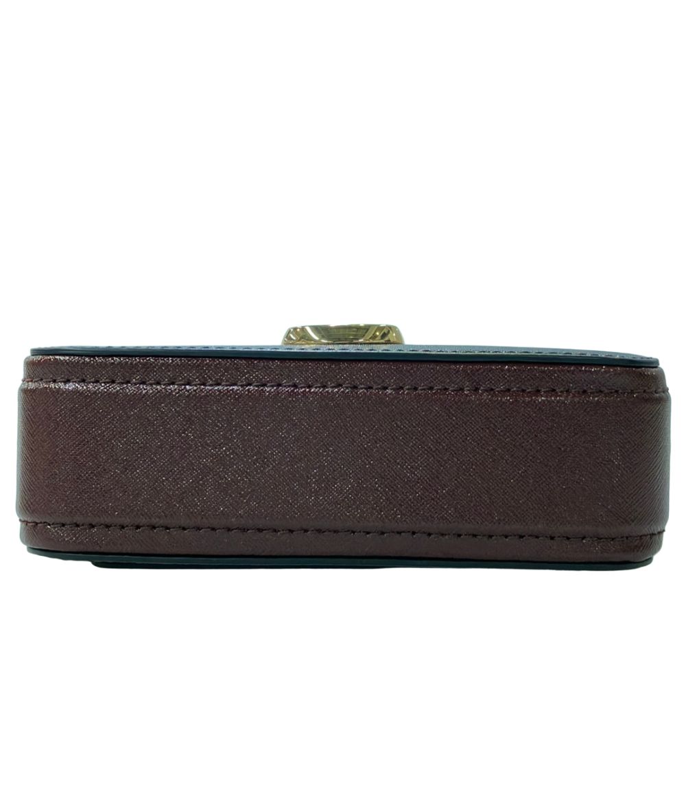 marc jacobs shoulder bag side view