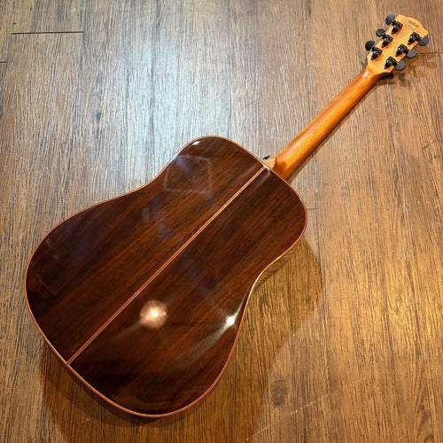 acoustic guitar condition details