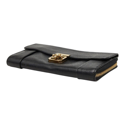 chloe wallet side view
