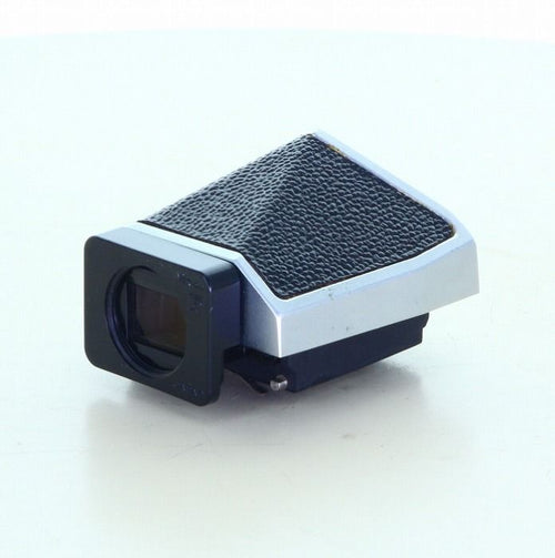 nikon camera accessories included