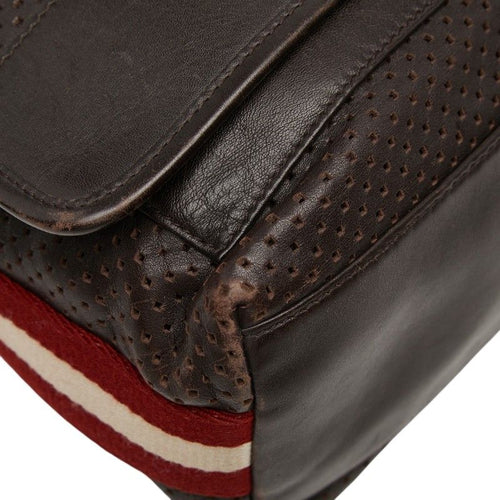 bally shoulder bag accessories included
