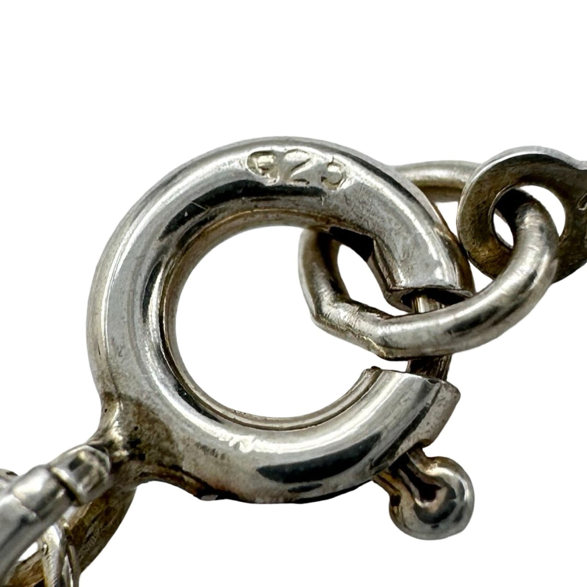 necklace condition details