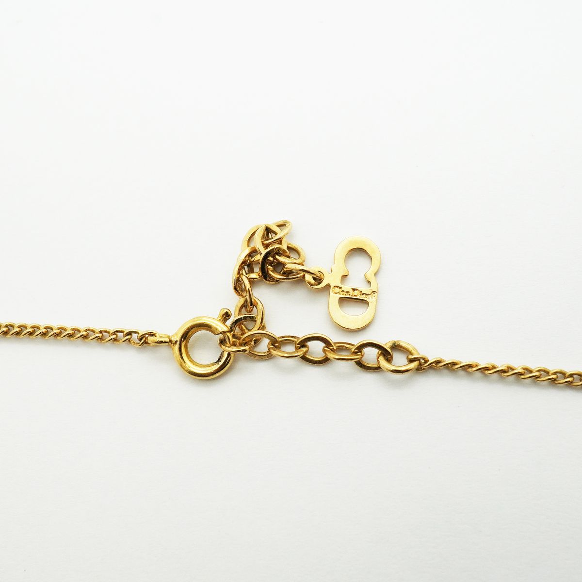 christian dior necklace side view