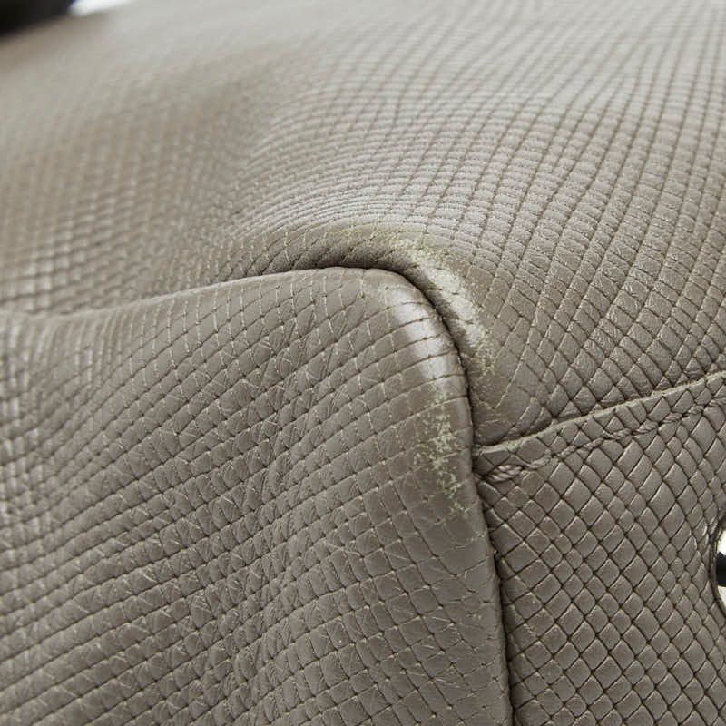 longchamp beige / grey handbag interior details