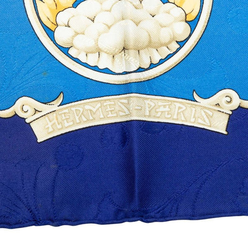 hermes scarf interior details