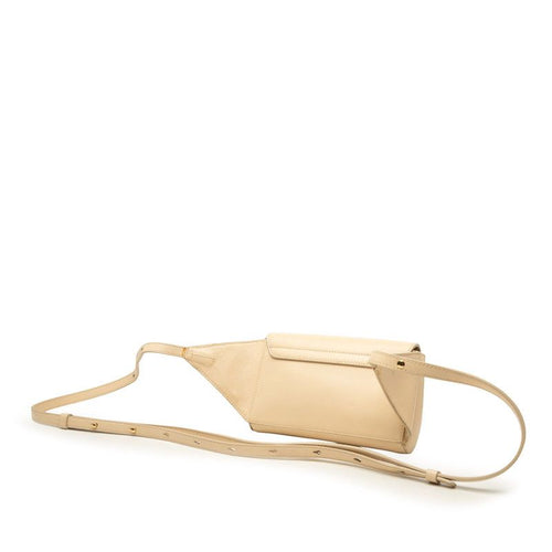 chloe beige shoulder bag front view