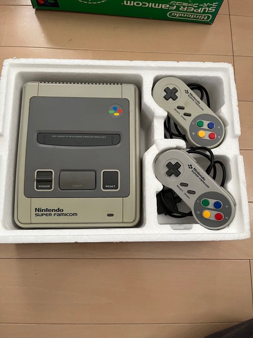 nintendo shvc-001 video game console