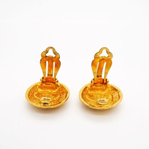 chanel earrings condition details
