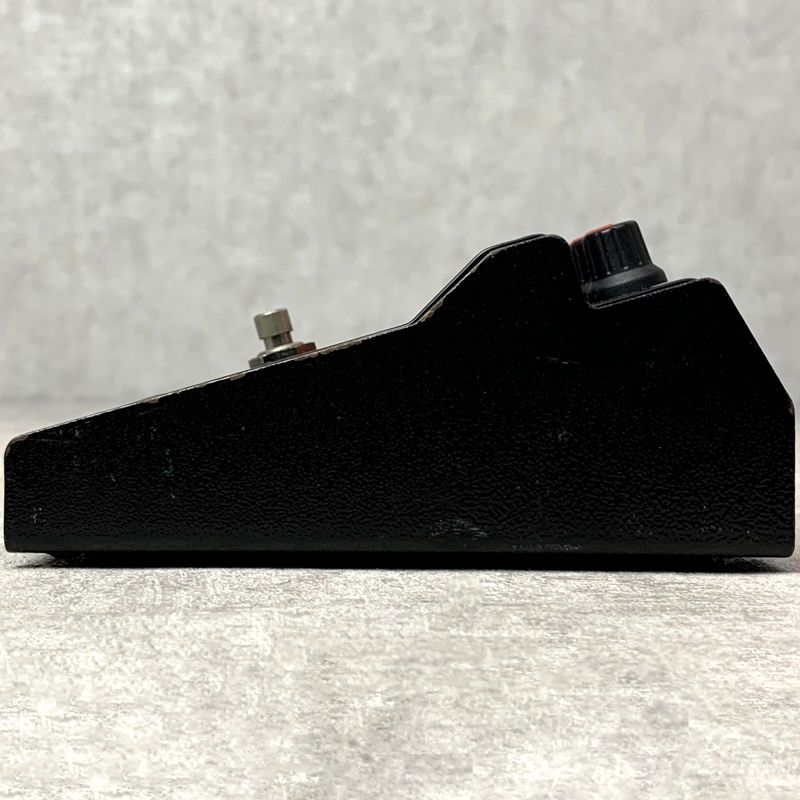 guitar effector rear view