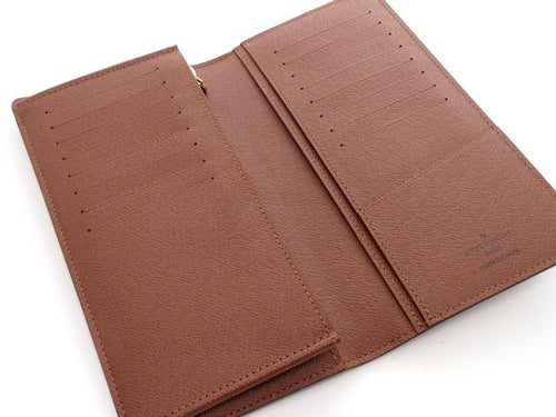 louis vuitton m66540 wallet interior details