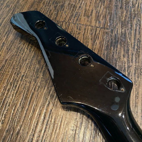 fernandes bass guitar accessories included
