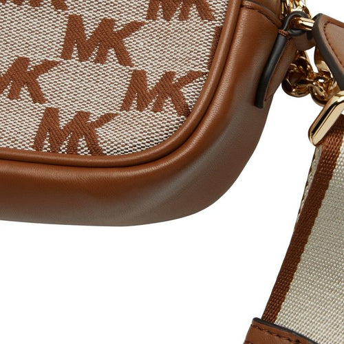 shoulder bag side view