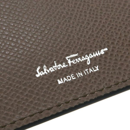 ferragamo card holder functional details