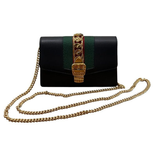 gucci shoulder bag interior details