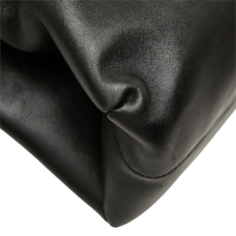 bottega veneta briefcase interior details
